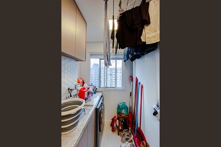Apartamento à venda com 45m², 2 quartos e 1 vaga Apartamento à venda com 45m², 2 quartos e 1 vagaÁrea de Serviço
