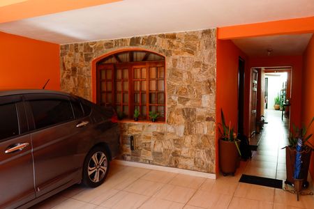 Garagem de casa à venda com 3 quartos, 215m² em Cidade das Flores, Osasco