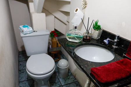 Casa à venda com 215m², 3 quartos e 2 vagas Casa à venda com 215m², 3 quartos e 2 vagasLavabo