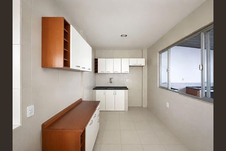 Casa para alugar com 160m², 2 quartos e sem vagaCozinha