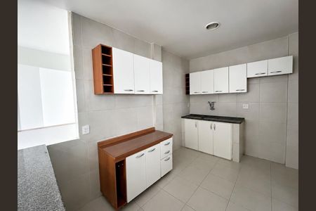 Casa para alugar com 160m², 2 quartos e sem vagaCozinha