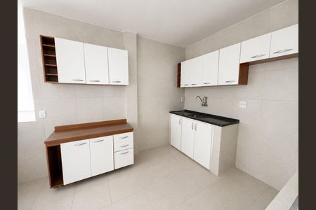 Casa para alugar com 160m², 2 quartos e sem vagaCozinha