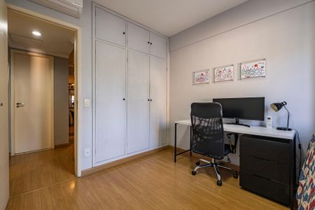 Apartamento à venda com 70m², 2 quartos e 1 vagaQuarto 2