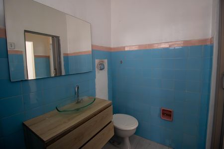 Casa para alugar com 270m², 3 quartos e 1 vaga Casa para alugar com 270m², 3 quartos e 1 vagaBanheiro