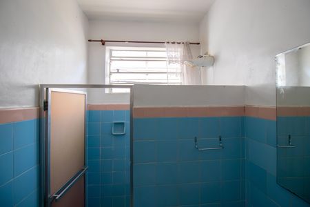 Casa para alugar com 270m², 3 quartos e 1 vaga Casa para alugar com 270m², 3 quartos e 1 vagaBanheiro