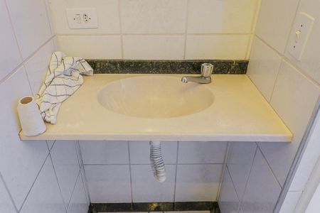Apartamento para alugar com 108m², 3 quartos e 1 vaga Apartamento para alugar com 108m², 3 quartos e 1 vagaBanheiro da Suíte