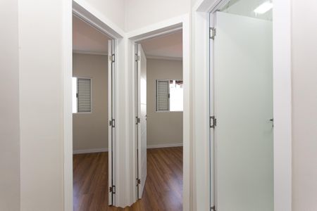 Casa de condomínio à venda com 174m², 3 quartos e 2 vagasCorredor
