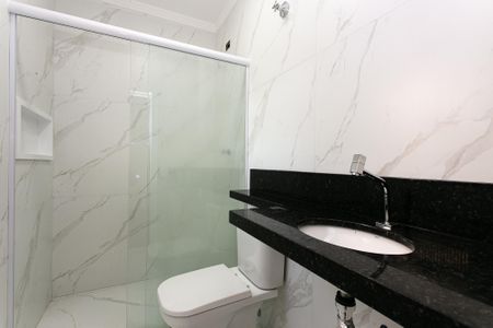 Casa de condomínio à venda com 174m², 3 quartos e 2 vagasBanheiro da Suíte