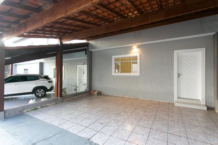 Garagem de casa de condomínio à venda com 3 quartos, 174m² em Penha de França, São Paulo