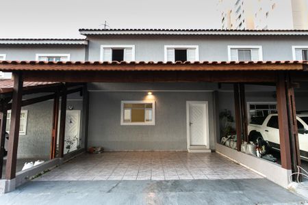 Casa de condomínio à venda com 174m², 3 quartos e 2 vagasFachada da Casa