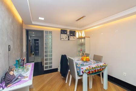 Casa à venda com 40m², 2 quartos e 1 vagaSala de Jantar