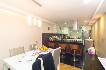 Sala de Jantar de casa à venda com 2 quartos, 40m² em Conjunto Residencial José Bonifácio, São Paulo