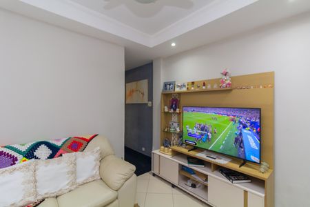 Sala de casa à venda com 2 quartos, 40m² em Conjunto Residencial José Bonifácio, São Paulo