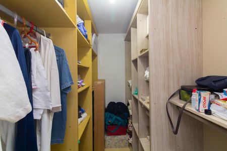 Casa à venda com 40m², 2 quartos e 1 vagaCloset