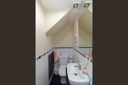 Casa à venda com 40m², 2 quartos e 1 vagaLavabo
