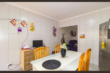 Casa para alugar com 156m², 2 quartos e 3 vagas Casa para alugar com 156m², 2 quartos e 3 vagasCozinha