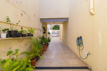 Casa para alugar com 156m², 2 quartos e 3 vagas Casa para alugar com 156m², 2 quartos e 3 vagasGaragem