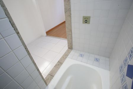Apartamento para alugar com 56m², 2 quartos e 1 vagaBanheiro da Suíte