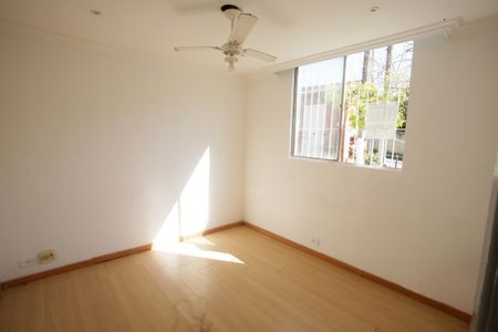 Apartamento para alugar com 56m², 2 quartos e 1 vagaQuarto 2