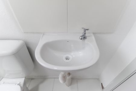 Apartamento para alugar com 44m², 2 quartos e sem vagaBanheiro