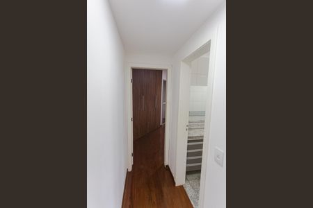 Corredor de apartamento para alugar com 3 quartos, 220m² em Palmares, Belo Horizonte