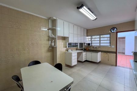Casa para alugar com 210m², 4 quartos e 3 vagasCozinha