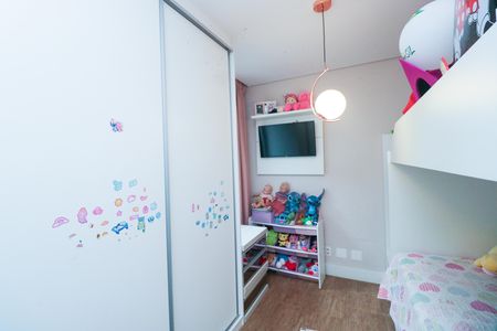 Apartamento à venda com 72m², 2 quartos e 2 vagas Apartamento à venda com 72m², 2 quartos e 2 vagasQuarto