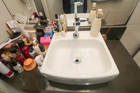 Apartamento à venda com 72m², 2 quartos e 2 vagas Apartamento à venda com 72m², 2 quartos e 2 vagasBanheiro da Suíte