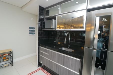 Apartamento à venda com 72m², 2 quartos e 2 vagas Apartamento à venda com 72m², 2 quartos e 2 vagasCozinha