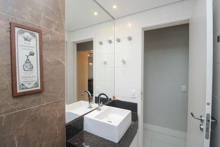 Apartamento à venda com 72m², 2 quartos e 2 vagas Apartamento à venda com 72m², 2 quartos e 2 vagasBanheiro Social