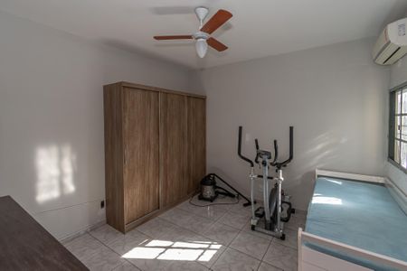 Casa à venda com 280m², 3 quartos e 2 vagasQuarto 2