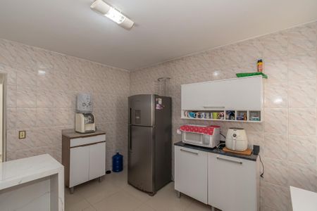 Cozinha  de casa à venda com 3 quartos, 280m² em Parque Bandeirantes I (nova Veneza), Sumaré