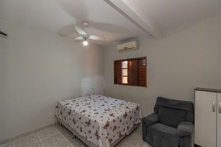 Casa à venda com 280m², 3 quartos e 2 vagasQuarto 3