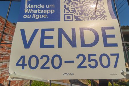 Casa à venda com 60m², 2 quartos e 1 vaga Casa à venda com 60m², 2 quartos e 1 vagaPlaca