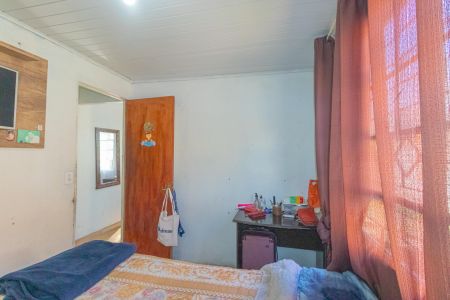 Quarto 1 de casa à venda com 2 quartos, 60m² em Guajuviras, Canoas