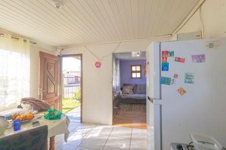 Casa à venda com 60m², 2 quartos e 1 vaga Casa à venda com 60m², 2 quartos e 1 vagaCozinha