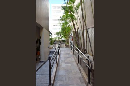 Apartamento à venda com 136m², 3 quartos e 2 vagasRampa de acesso a área de lazer