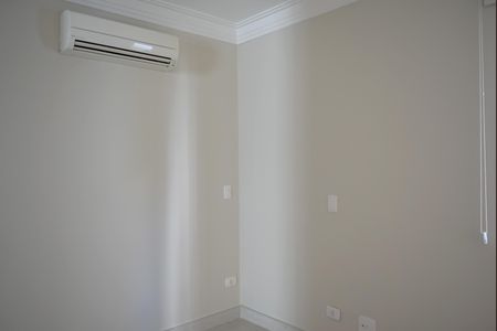 Apartamento à venda com 136m², 3 quartos e 2 vagasSuíte 2
