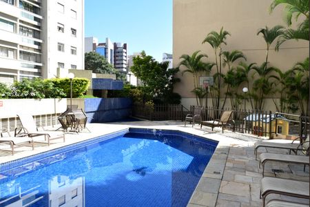 Apartamento à venda com 136m², 3 quartos e 2 vagasPiscina