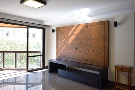 Apartamento à venda com 136m², 3 quartos e 2 vagasSala
