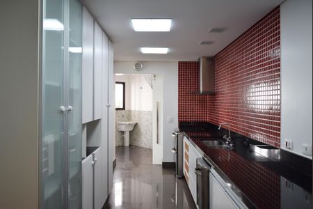 Apartamento à venda com 136m², 3 quartos e 2 vagasCozinha