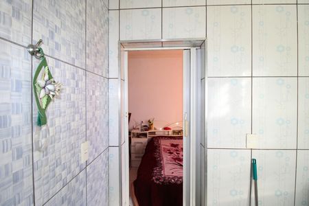 Casa à venda com 180m², 3 quartos e 3 vagasBanheiro 1