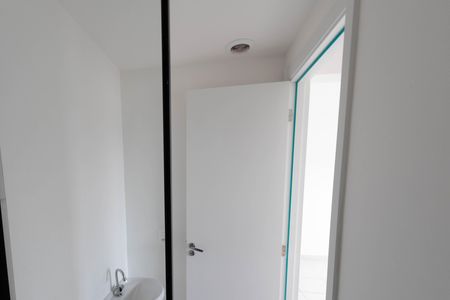 Banheiro de apartamento para alugar com 2 quartos, 32m² em Vila Maria, São Paulo