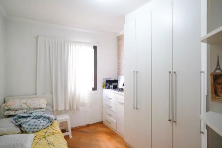 Apartamento à venda com 78m², 3 quartos e 1 vagaQuarto 2