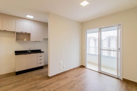 Sala de apartamento para alugar com 2 quartos, 47m² em Vila das Bandeiras, Guarulhos