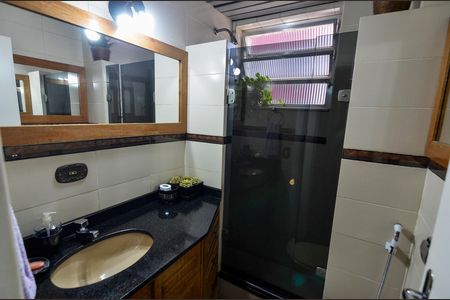 Apartamento à venda com 68m², 3 quartos e 1 vaga Apartamento à venda com 68m², 3 quartos e 1 vagaBanheiro Social