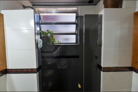 Apartamento à venda com 68m², 3 quartos e 1 vaga Apartamento à venda com 68m², 3 quartos e 1 vagaBanheiro Social