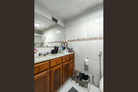Apartamento à venda com 95m², 3 quartos e 2 vagasBanheiro da Suíte