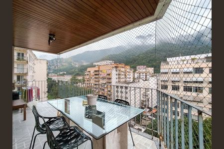 Apartamento à venda com 95m², 3 quartos e 2 vagasVaranda da Sala