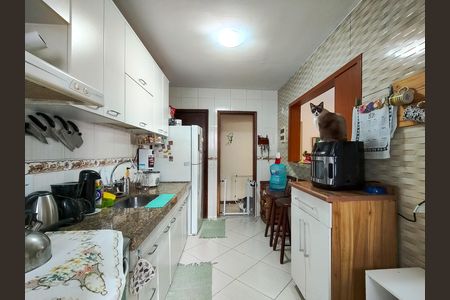 Apartamento à venda com 95m², 3 quartos e 2 vagasCozinha